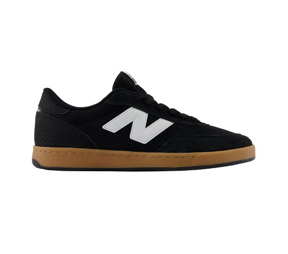 New Balance Numeric 440 V2 in Black Gum 8