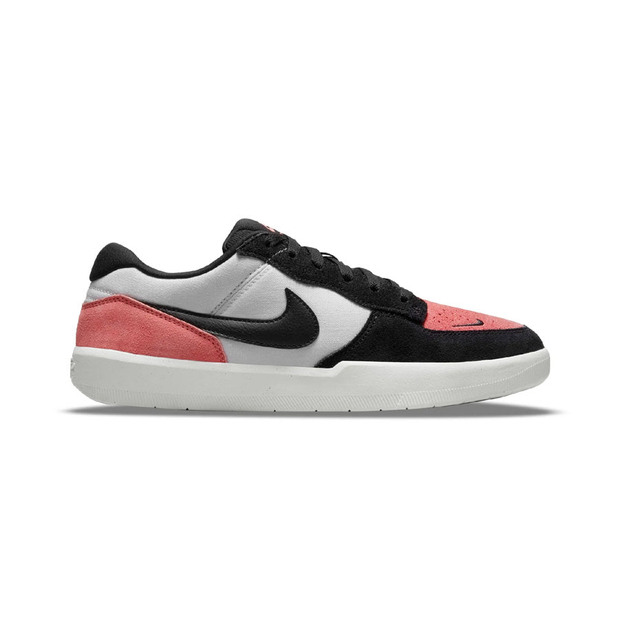 Nike sb pink sole on sale