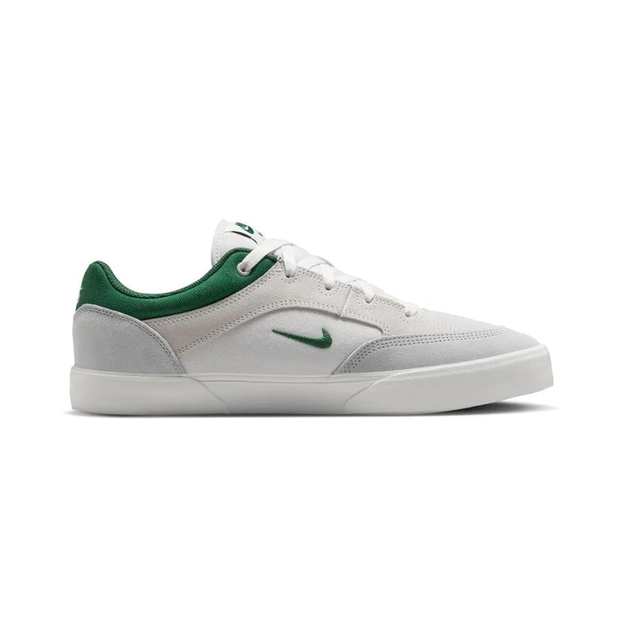 Nike charge white best sale