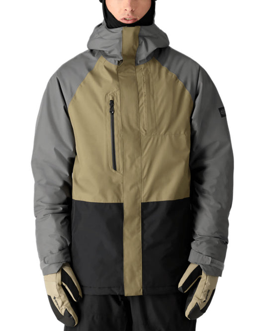 An insulated version of the best selling, high-performance GORE-TEX Core Jacket fusing recycled insulation with GORE-TEX reliability with an added chest vent for extra breathability and built to last a lifetime.