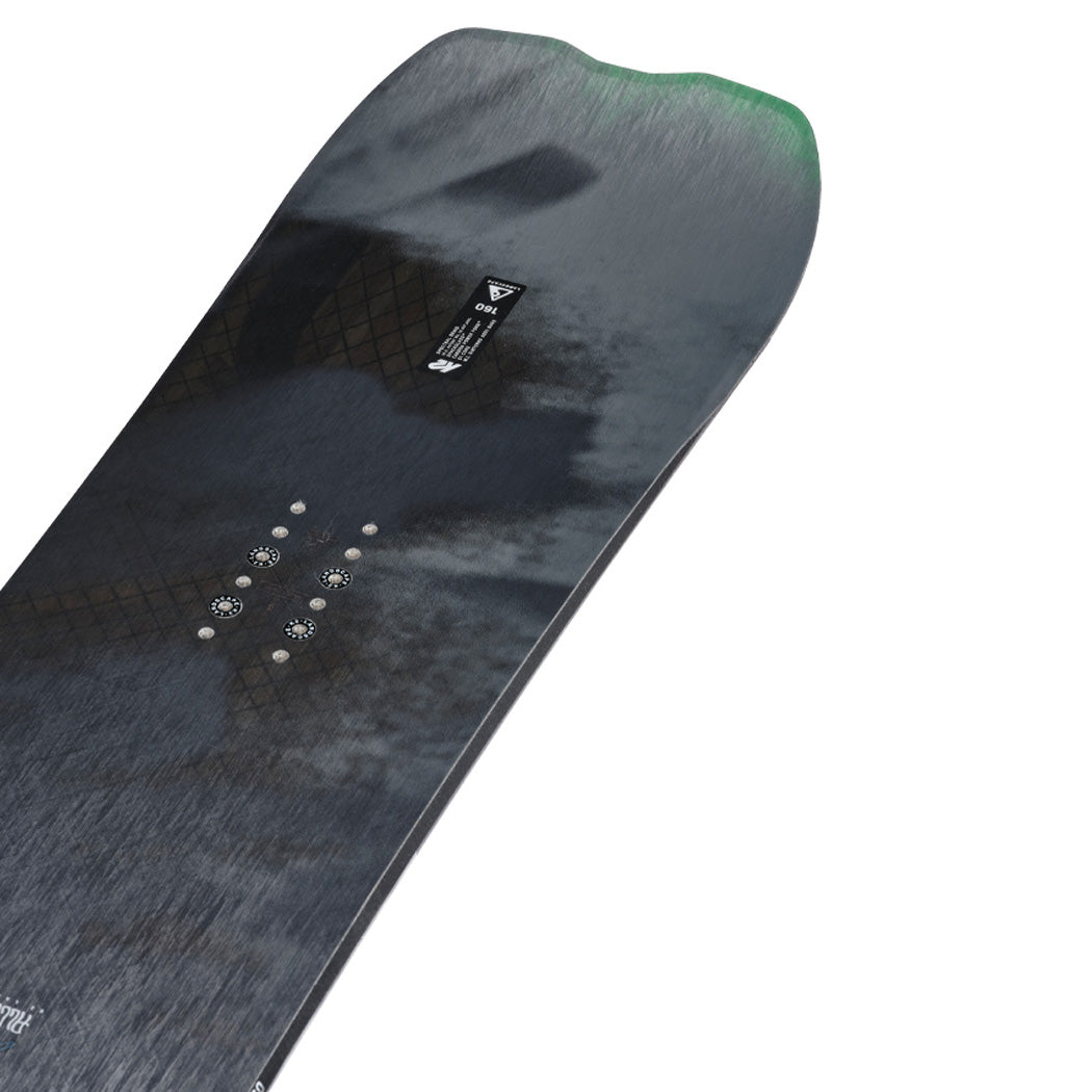 The North Star in the K2 Snowboarding snowboard offering, and the marquee of the Landscape Collection, the Alchemist is a hard-charging, directional freeride board for the skilled rider.