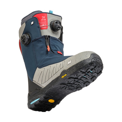 A first-of-it’s-kind construction comes from a one-piece rubber lower with integrated mesh. To boil it down, this means that the Orton will not only be waterproof but also warm and dry, all day long. K2 Men's Orton Boot Black 2025