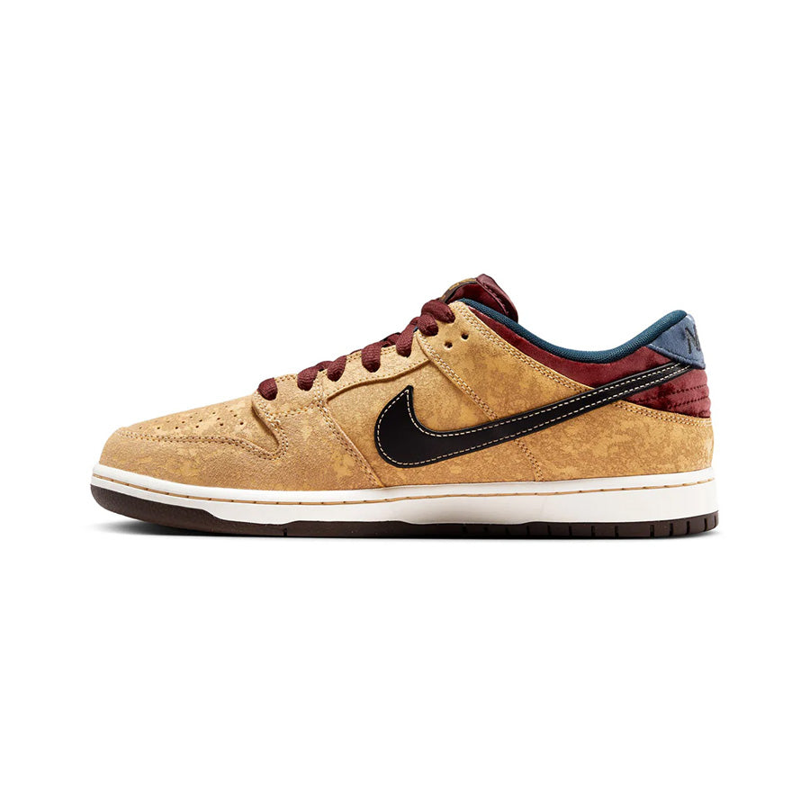 Nike dunk gold best sale