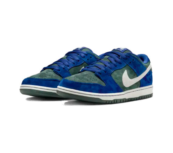 Nike SB Dunk Low Pro Deep Royal Blue Sail Vintage Green 6