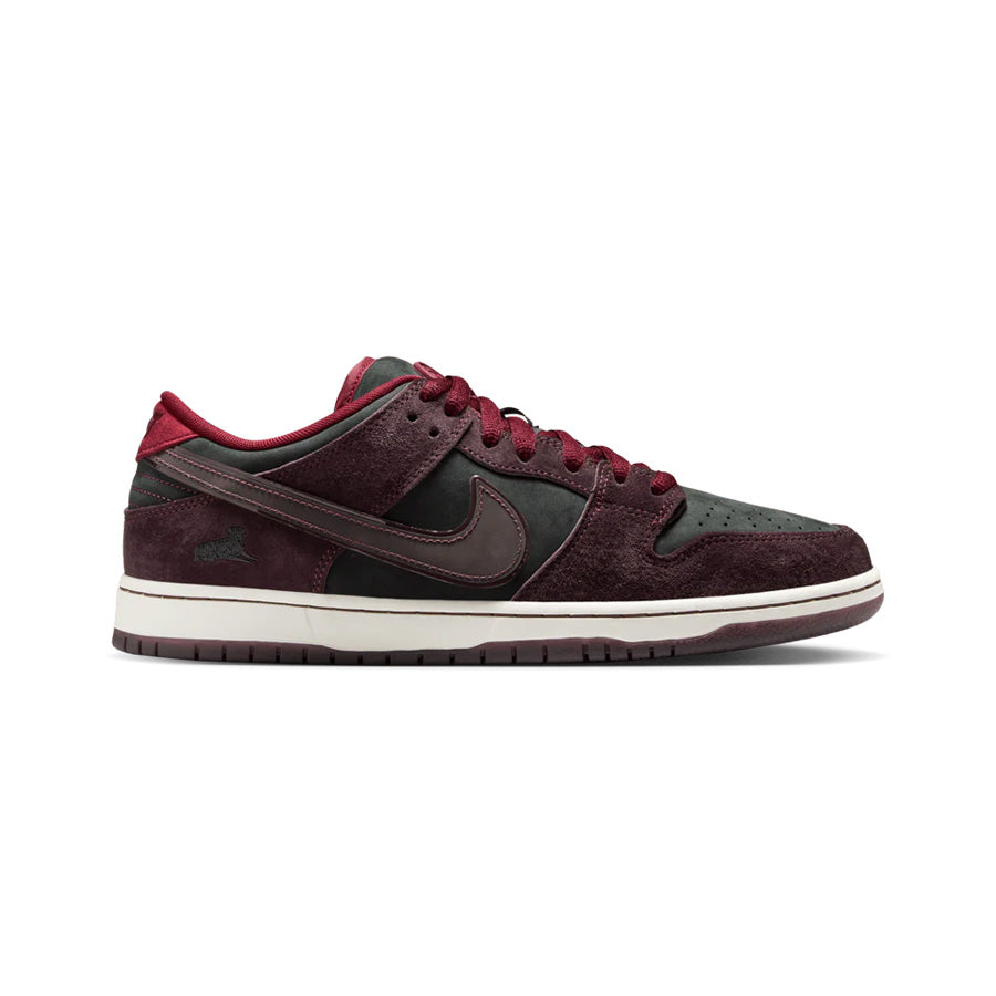 Nike SB Dunk Low Pro - Mahogany/Dark Beetroot-Team Red-Sail