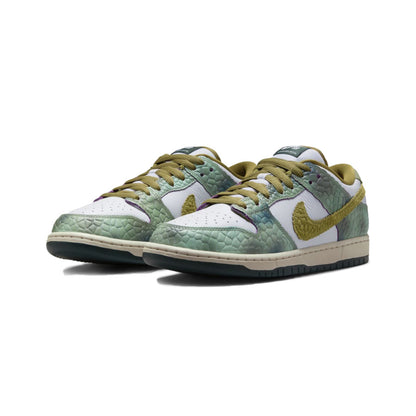 Nike SB Dunk Low Pro - Oil Green/Desert Moss-White