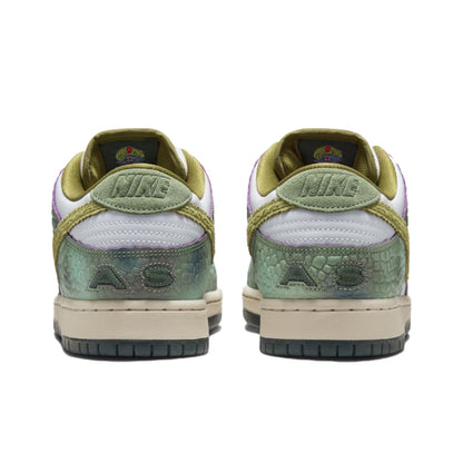 Nike SB Dunk Low Pro - Oil Green/Desert Moss-White