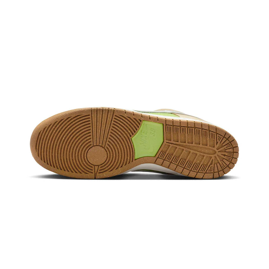 Nike SB Dunk Low Pro - Sesame/Metallic Silver-Pear-Fir