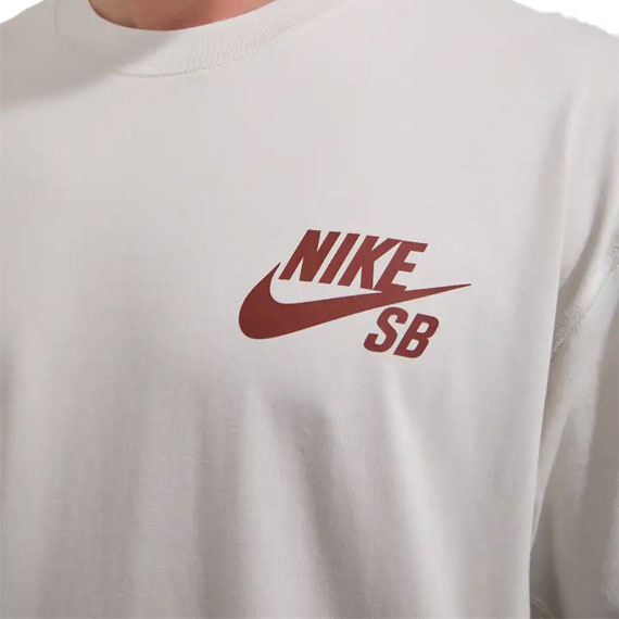 Nike SB Logo Skate T-Shirt - Light Bone