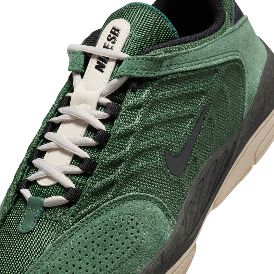 Nike SB Vertebrae - Fir/Black-Sequoia-Lt Orewood Brn