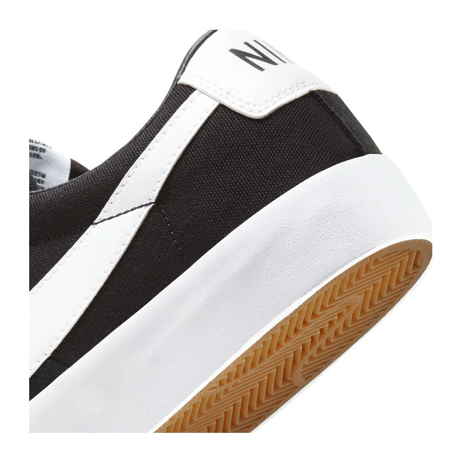 Nike SB Zoom Blazer Low GT Black/White