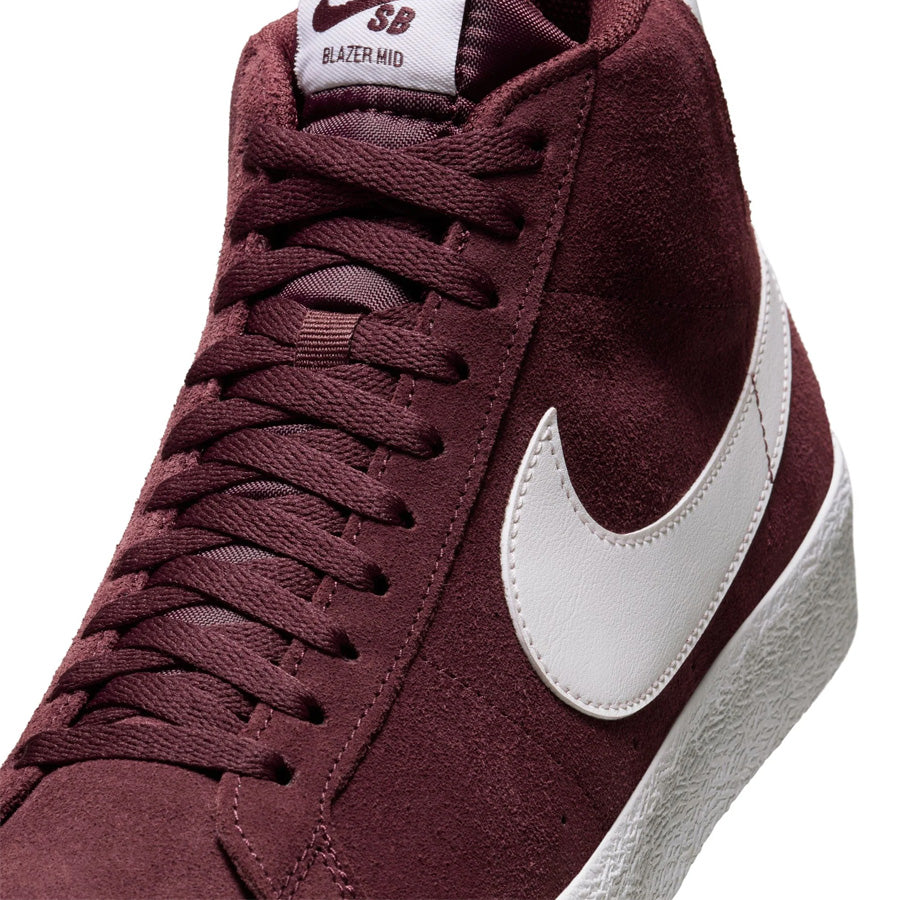 Nike SB Zoom Blazer Mid - Burgundy Crush/Summit White