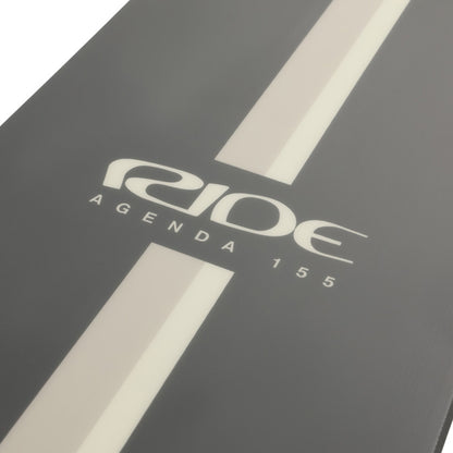 Close up view of the mid section on the Ride Agenda snowboard