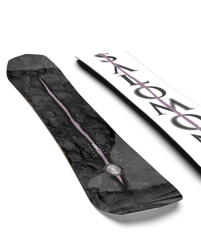 The Craft is Salomons' “jack-of-all-trades” freestyle board, budget friendly and accessible for all riders. Now equipped with cork sidewalls to soft landings and smooth rides plus the Rock out Camber for all-mountain freestyle accessibility. From corduroy and side-hits to park jumps and pow fields, Craft does not disappoint.