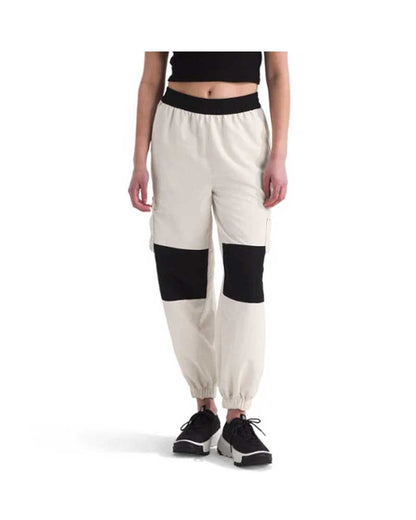 The North Face Women's HMLYN Track Pant White Dune/TNF Black 2025