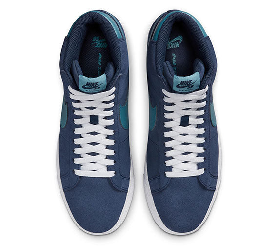 Nike blazer mid navy hotsell