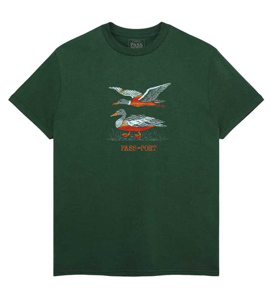 Passport Duck Thread T-shirt - Dark Green