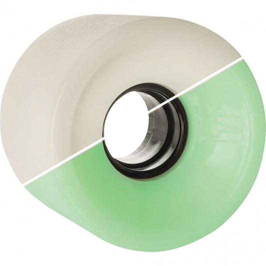 Globe Bantam Glow In The Dark Wheel 62mm